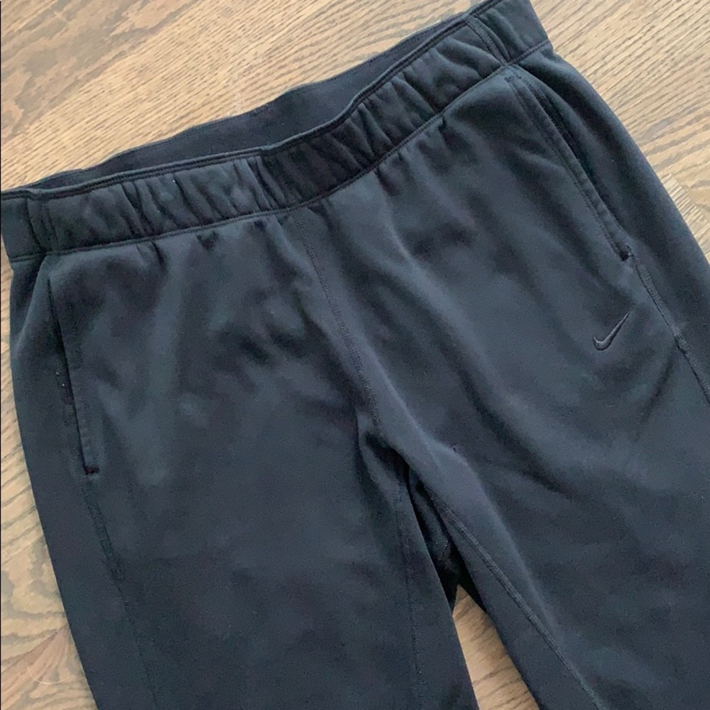 COPY - Nike Thermal Fit track pants - Picture 3 of 9